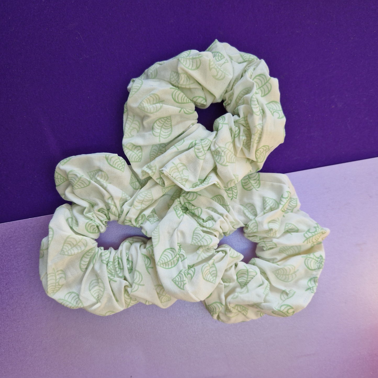 Mini leaf cotton hair scrunchie