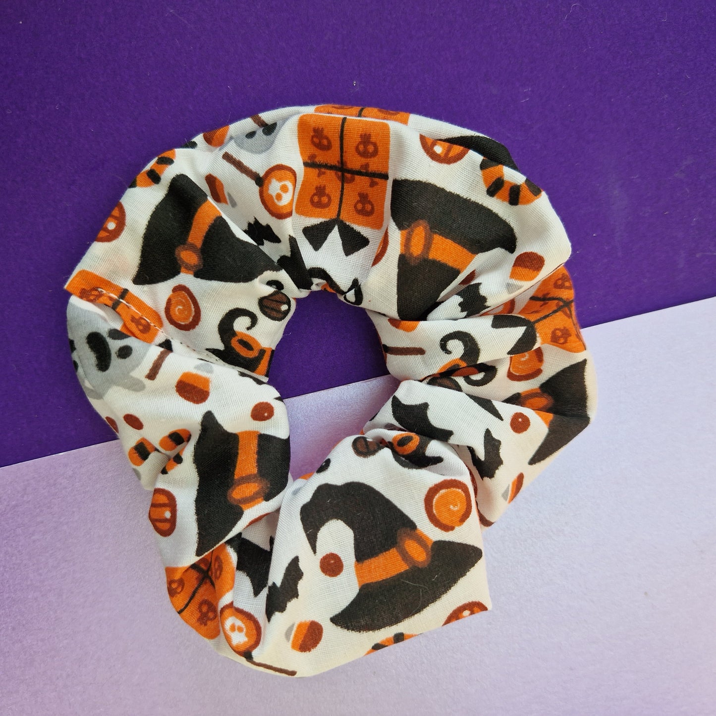 Spooky cotton hair scrunchie
