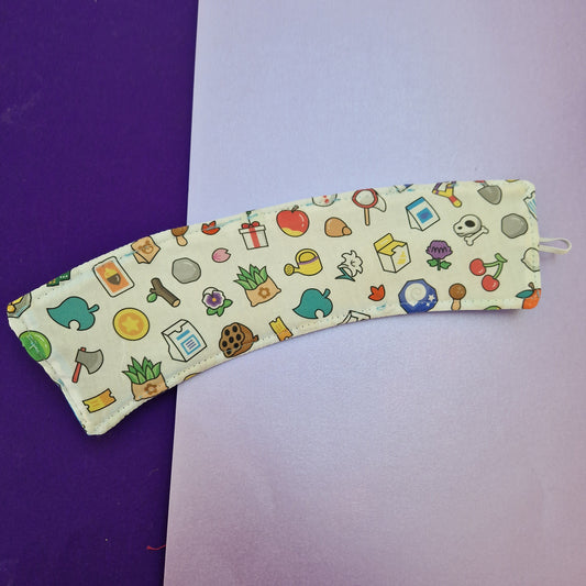Island Icons cup blanket for hot or cold drinks