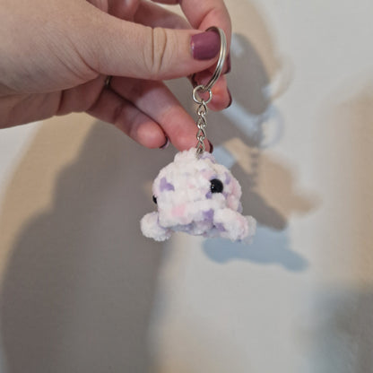 Lilac, white and pink mini whale chenille yarn crochet keyring