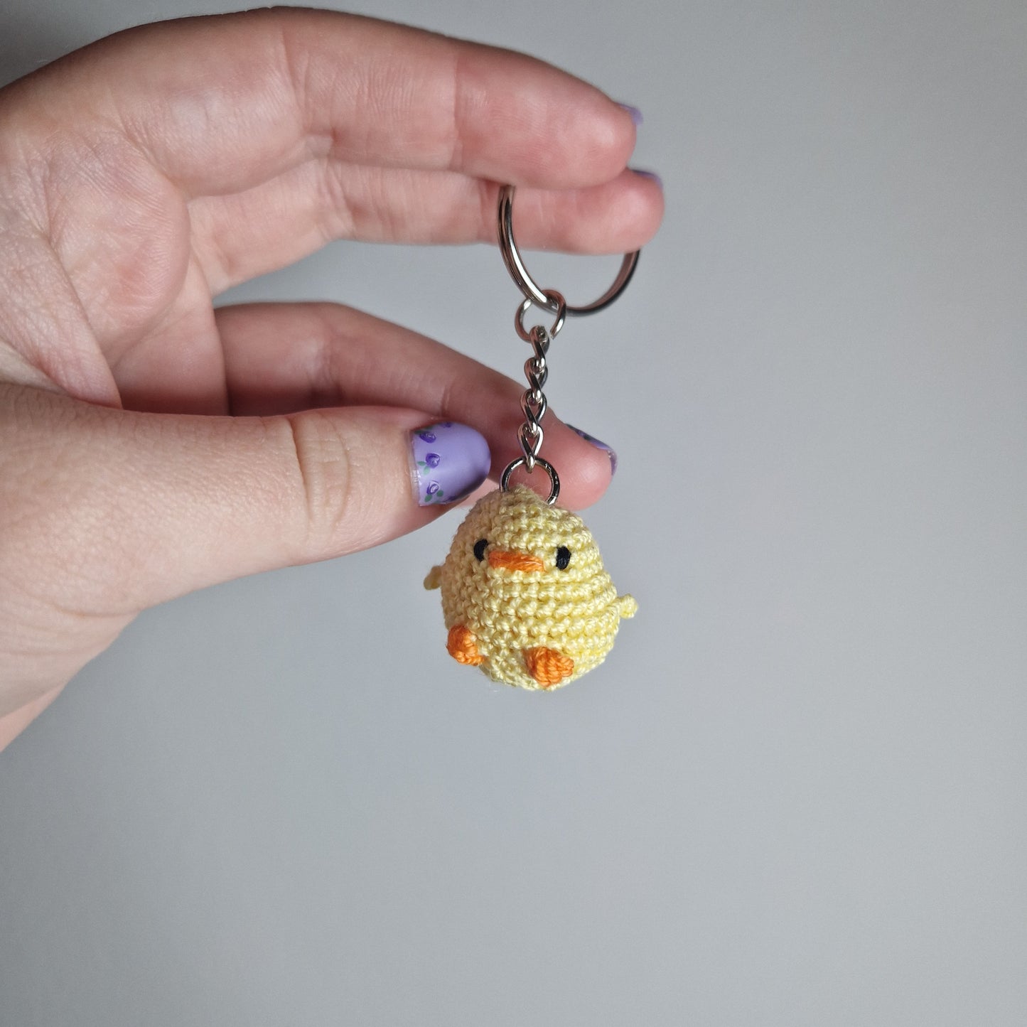 Chick micro crochet keyring