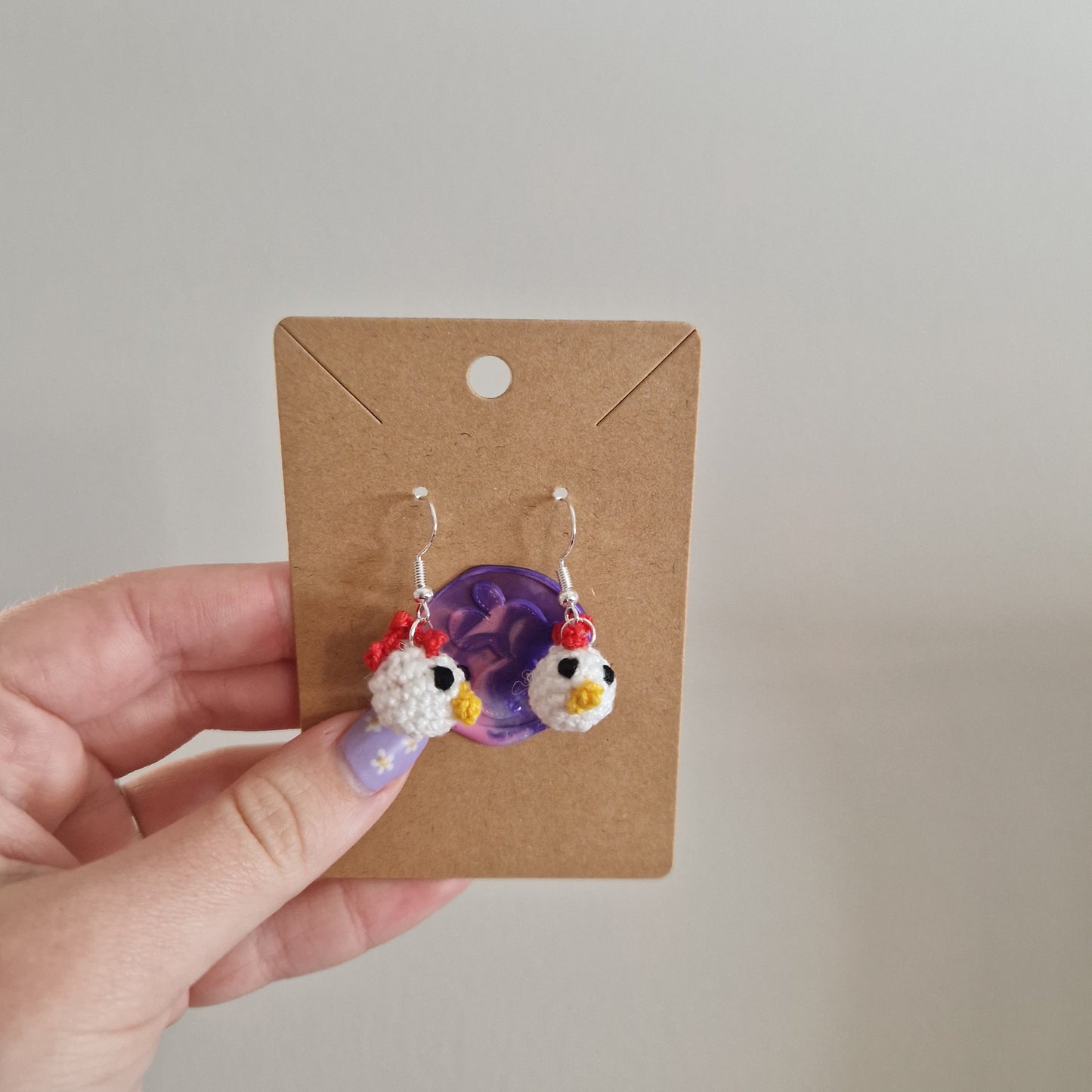 Chicken microcrochet earrings white or yellow