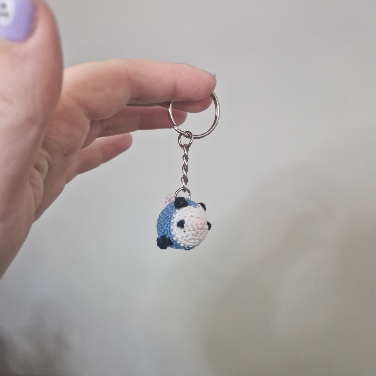 Opossum micro crochet keyring