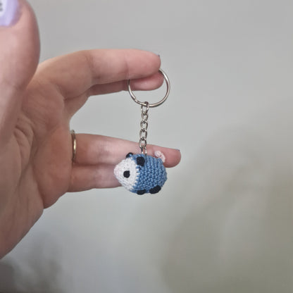 Opossum micro crochet keyring