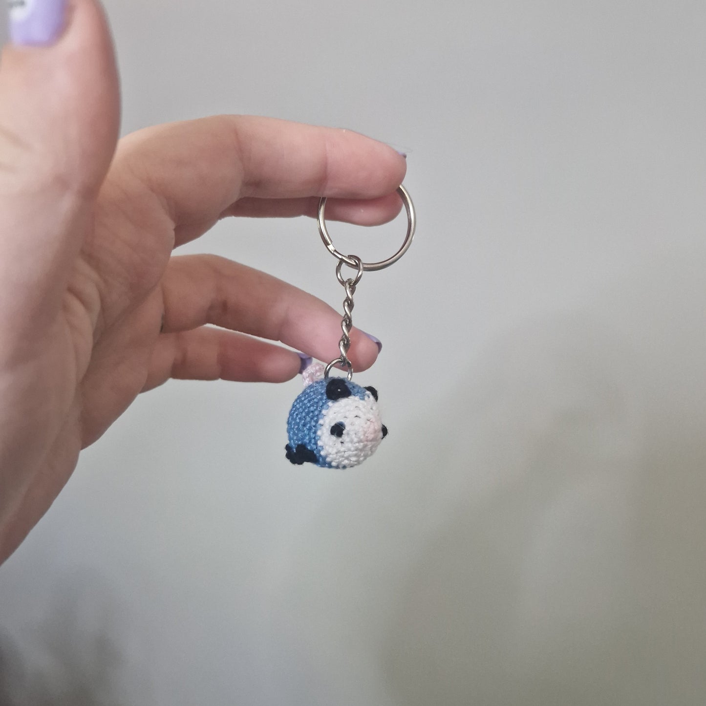 Opossum micro crochet keyring